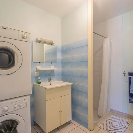 Oleron Piscine Interieure بيت للعطل