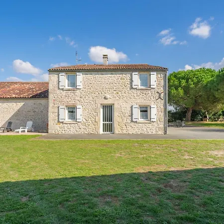 Oleron Piscine Interieure